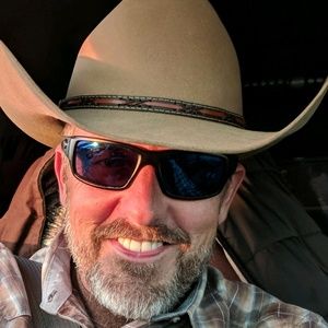 Meet your Posher, Shane